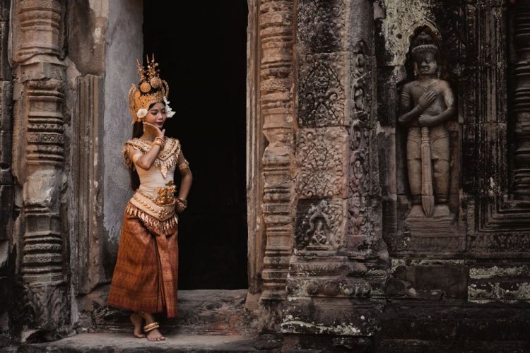 ИНДОКИТАЙ – АЗИАТСКА ПОЕЗИЯ