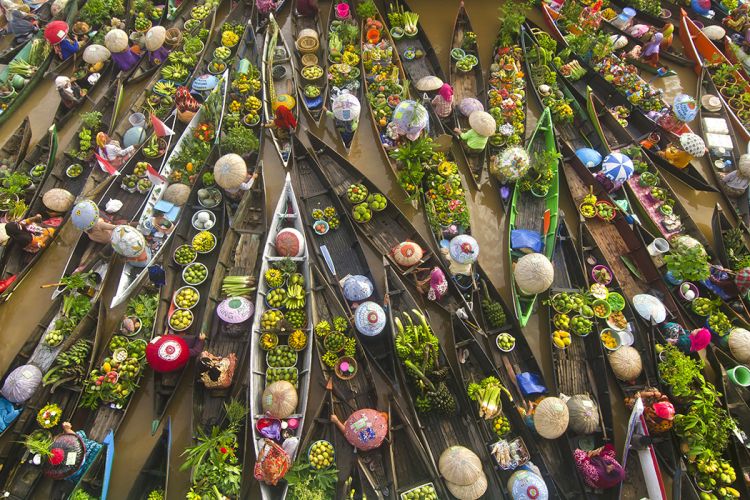 Приключение със сламени шапки - Виетнам и Камбоджа