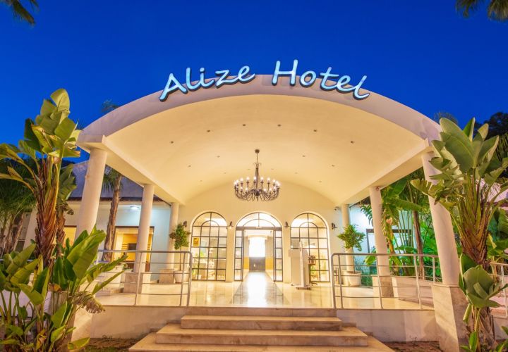 ALIZE HOTEL 4*