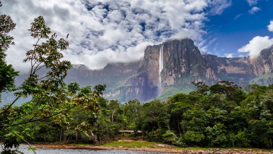 Приключение във Венецуела 2026